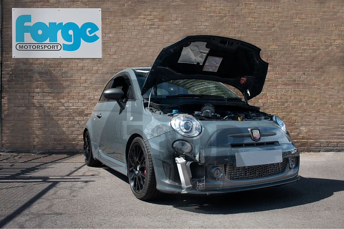 Комплект маслен радиатор Forge Motorsport за Fiat 500 / 595 Abarth