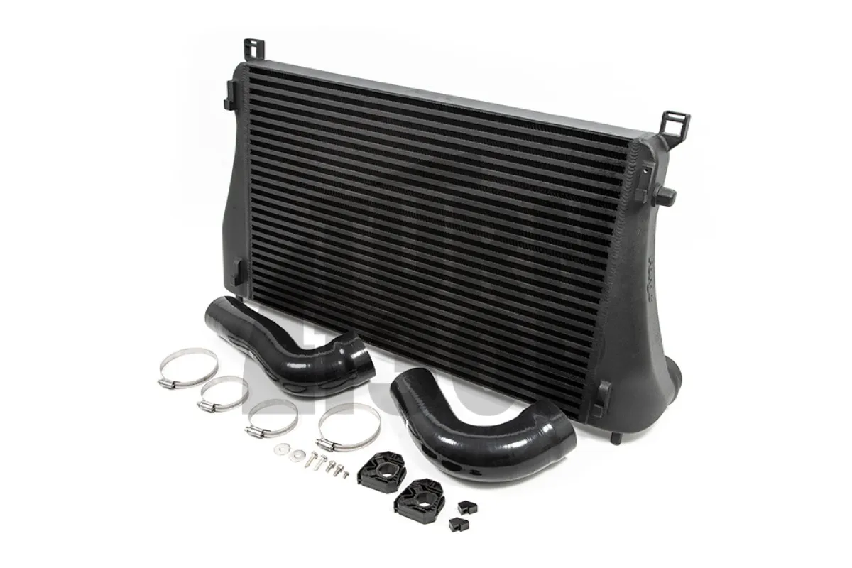 Интеркулер Forge Motorsport S3 8Y / Golf 8 GTI / Golf 8 R / Formentor 2.0 TSI EA888.4