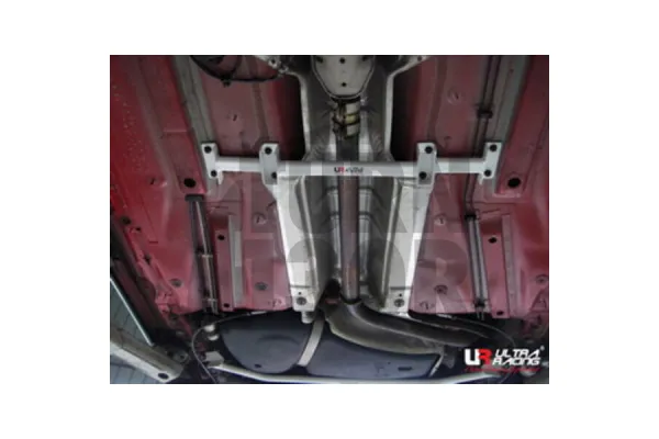 Ultra Racing   4 Points Mid Lower Member Brace Polo 9N / 6R / 6C GTI, Ibiza Cupra / A1 / Fabia