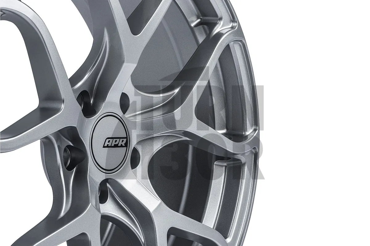 APR A01 Flow Formed джанта 19 x 8.5 ET45 в Gunmetal, Black или Silver