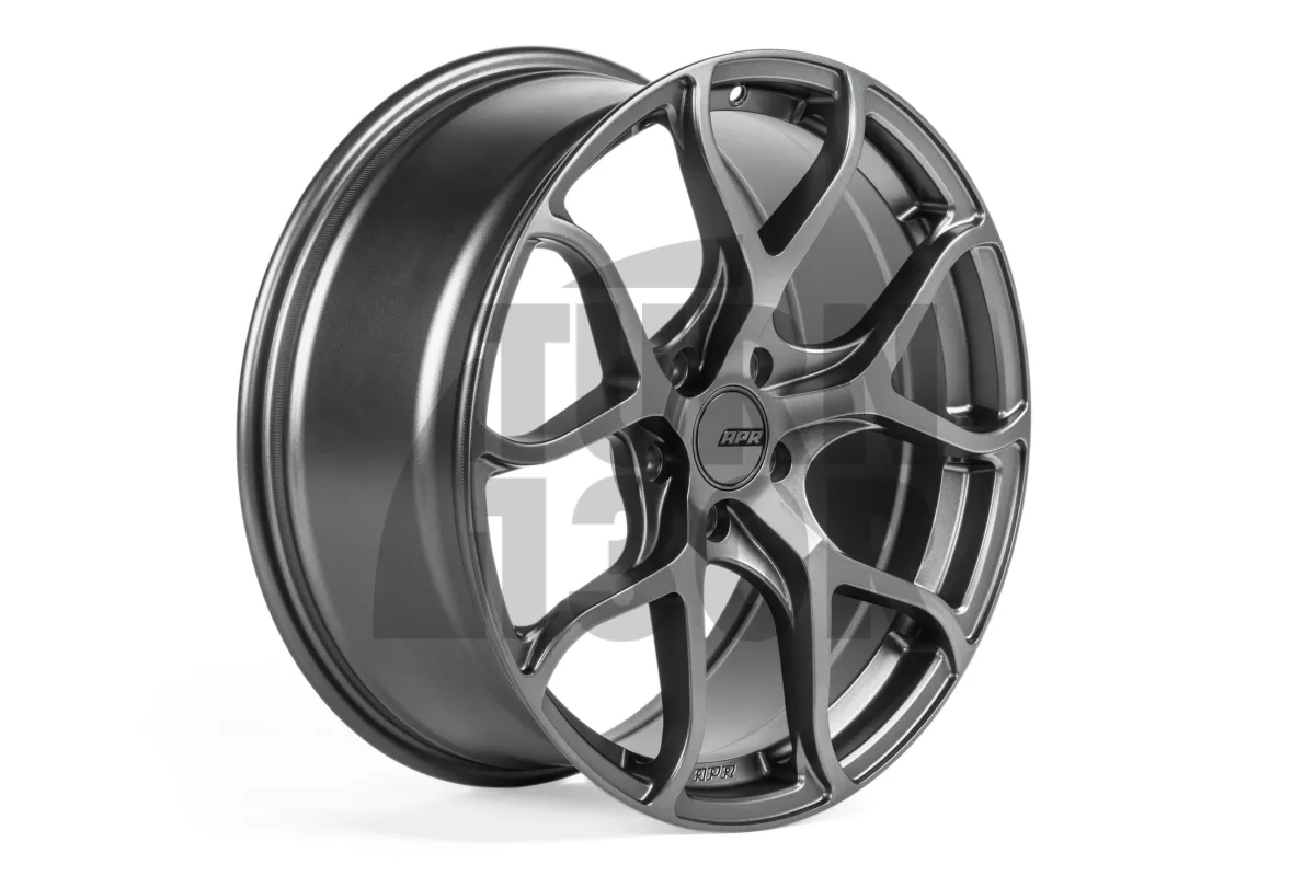 APR A01 Flow Formed джанта 19 x 8.5 ET45 – Gunmetal, Black или Silver