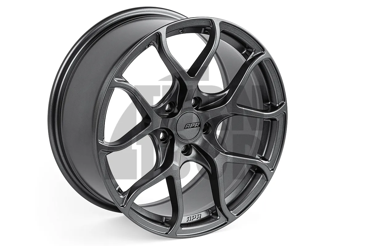 APR A01 Flow Formed джанта 18 x 8.5 ET45, Gunmetal, Black или Silver