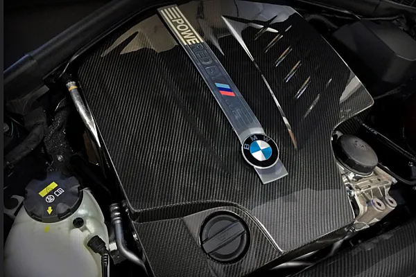 Карбонов капак за двигател Eventuri за BMW M2 F87 N55