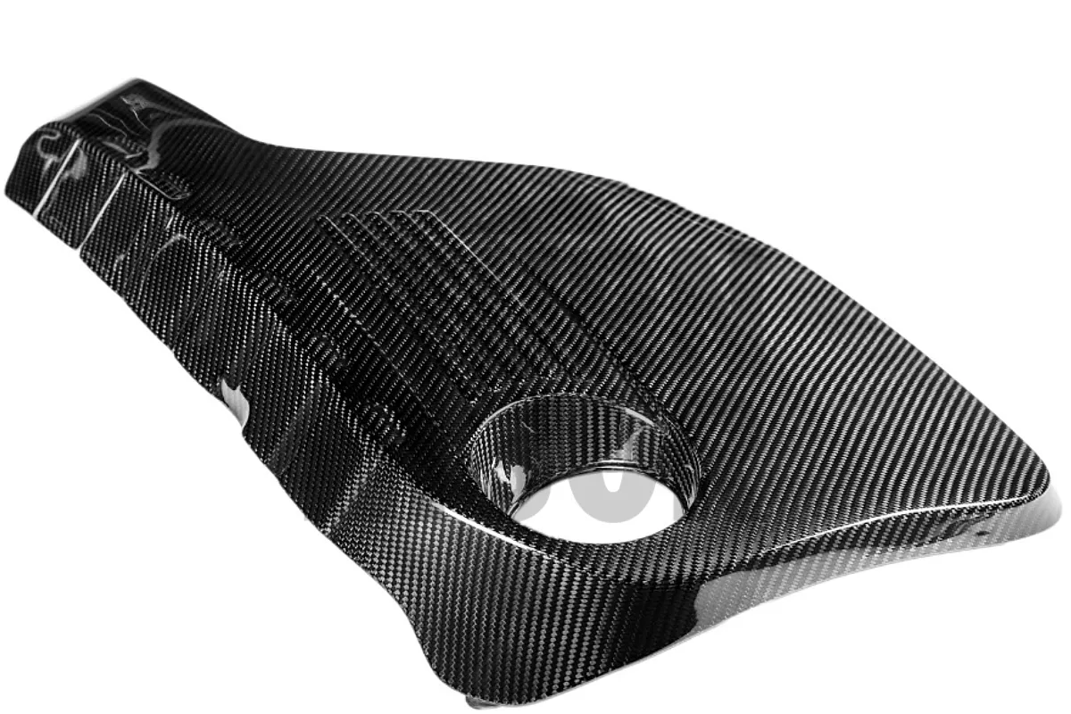 Карбонов капак на двигателя Eventuri за BMW M3 F80 / M4 F8x / M2 Comp F87