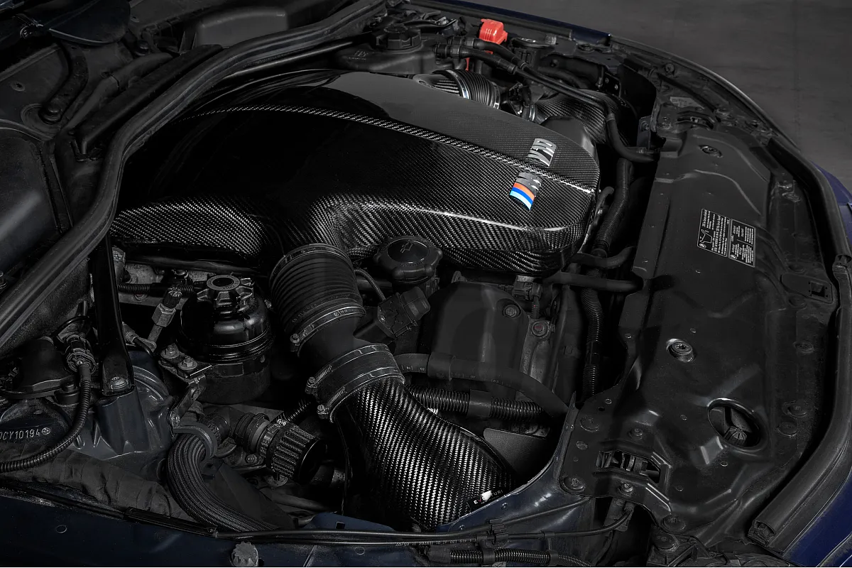 Eventuri карбонов пленум за BMW M5 E60