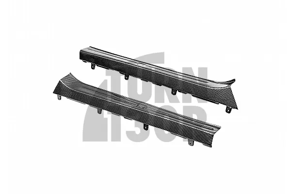 Seibon Carbon Fiber Door Sills for Nissan R35 GTR 
