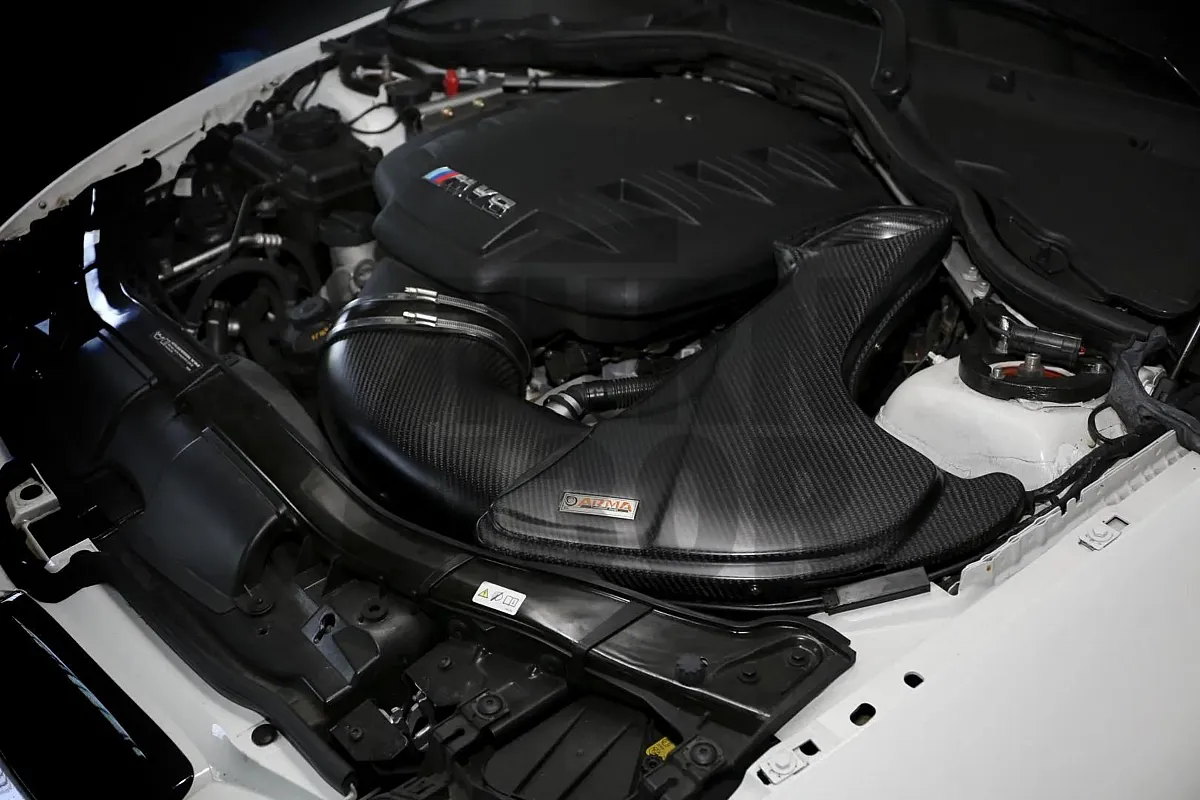 Armaspeed Въздушен Вход от Въглеродни Влакна за BMW M3 E9x